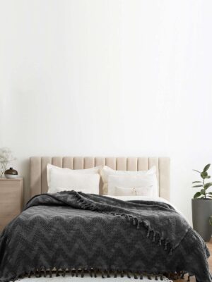 Naomi - Anthracite